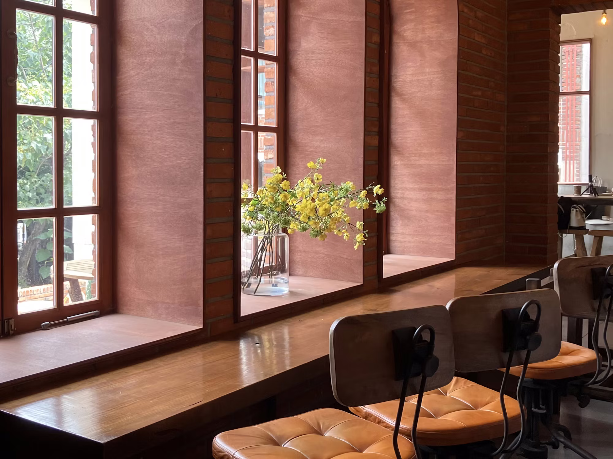 Café Culture: The Heartbeat of Community Connection